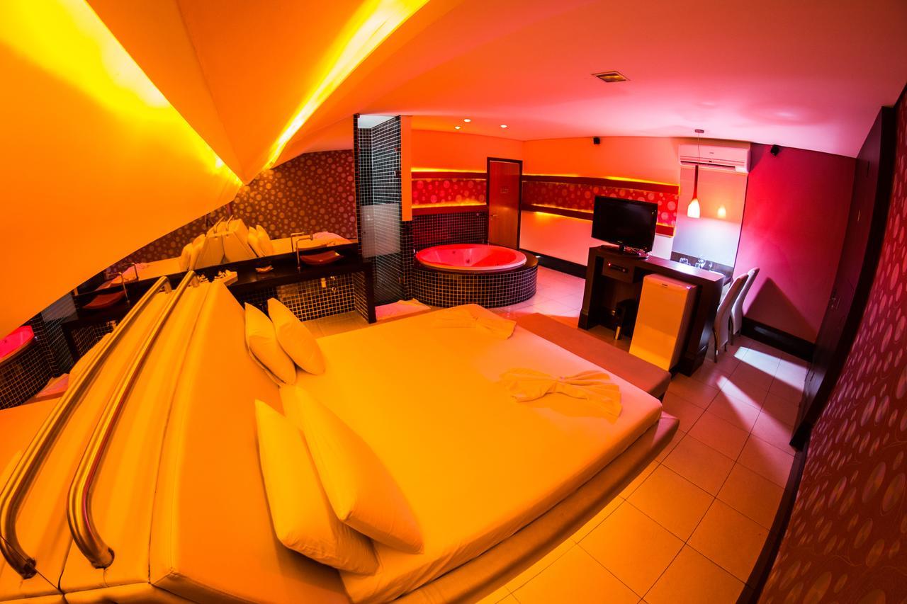 Village Motel (Adults Only) フォルタレザ エクステリア 写真